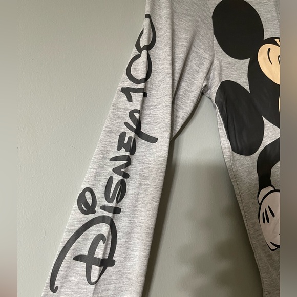 Disney 100 Mickey Mouse Boys' Long Sleeve T-Shirt - Size 9/10, New With Tags - Picture 3 of 5